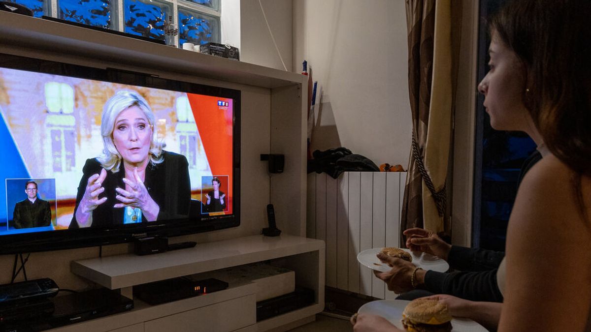 Unos 15,6 millones de franceses siguieron el debate Macron-Le Pen, menos que en 2017 Unos 15,6 millones de franceses siguieron el debate Macron-Le Pen, menos que en 2017