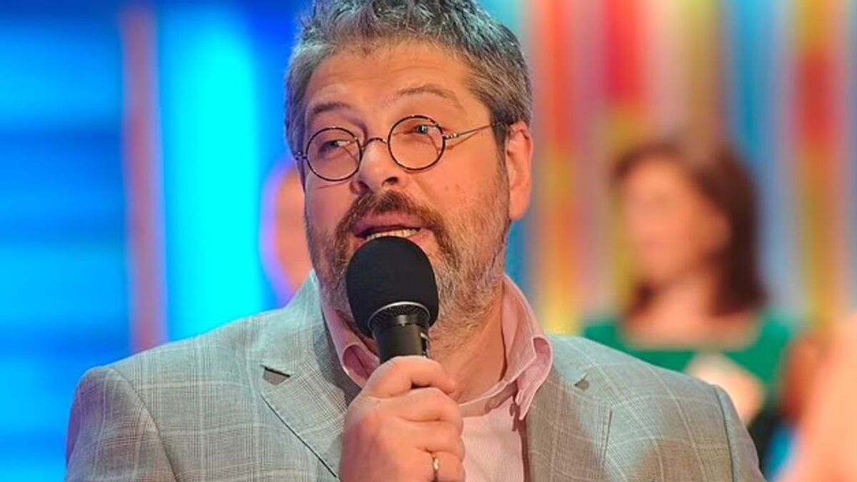Dimite un famoso presentador de la TV estatal rusa en protesta por guerra: "¡Párenla!" Dimite un famoso presentador de la TV estatal rusa en protesta por guerra: "¡Párenla!"