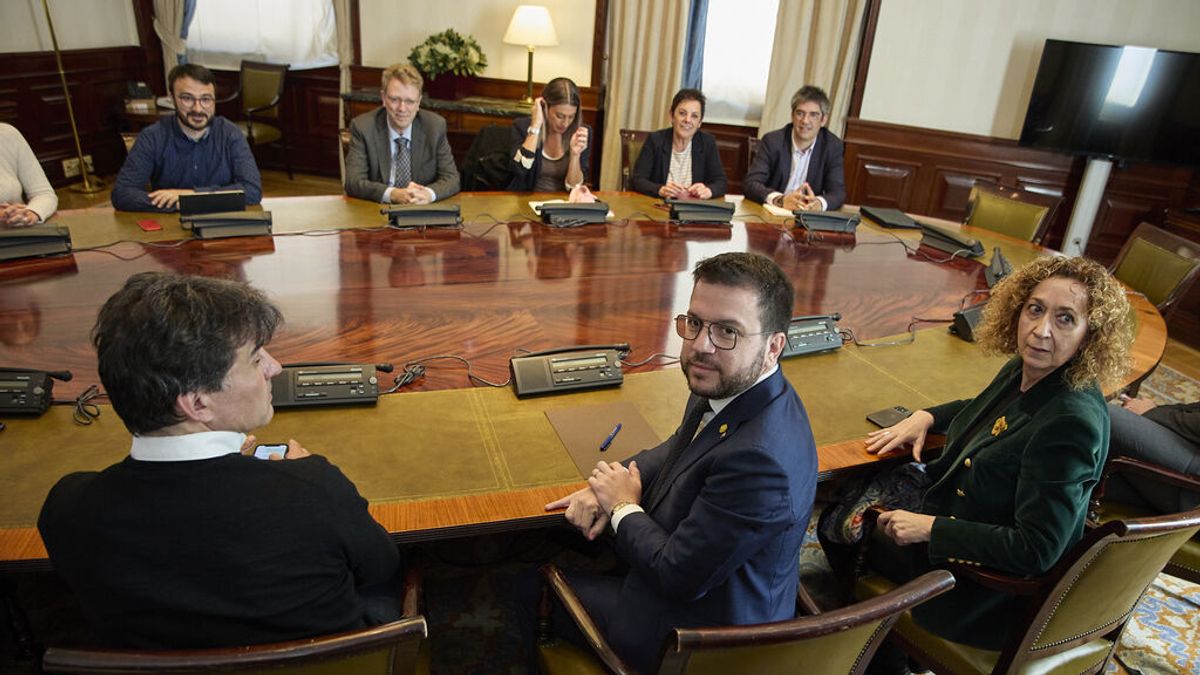 Aragonès se reúne en el Congreso con los partidos supuestamente espiados con Pegasus