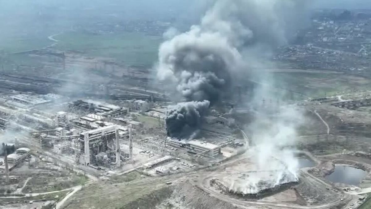 Kadírov asegura que las tropas rusas tomarán el control de la acería de Azovstal este jueves Kadírov asegura que las tropas rusas tomarán el control de la acería de Azovstal este jueves