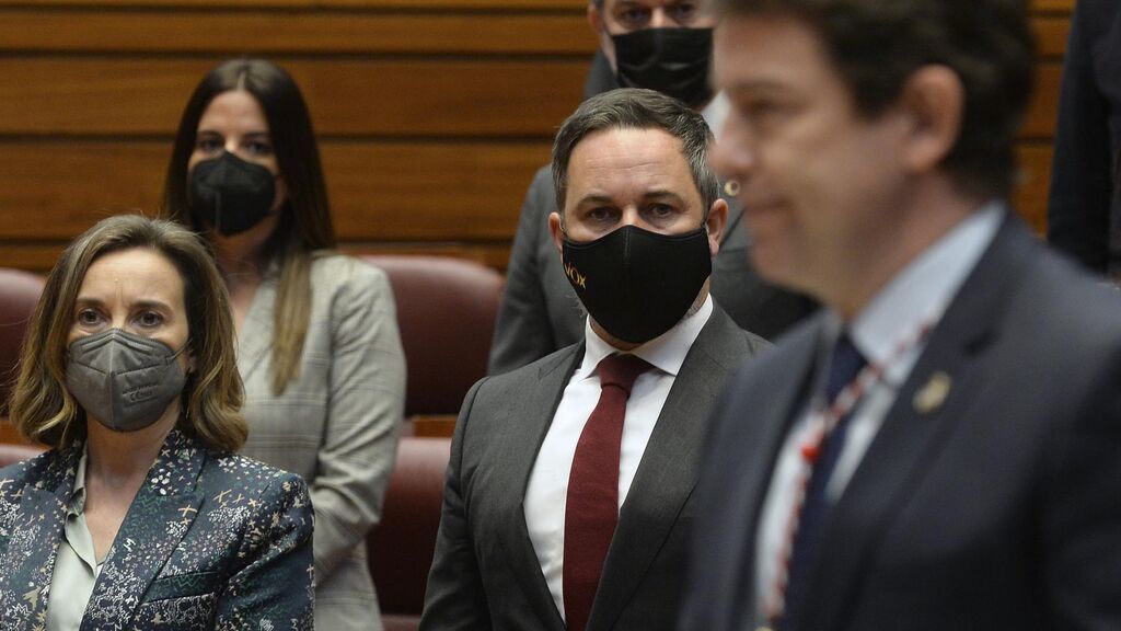 Abascal asiste a la toma de posesión de Alfonso Fernández Mañueco como presidente de Castilla y León