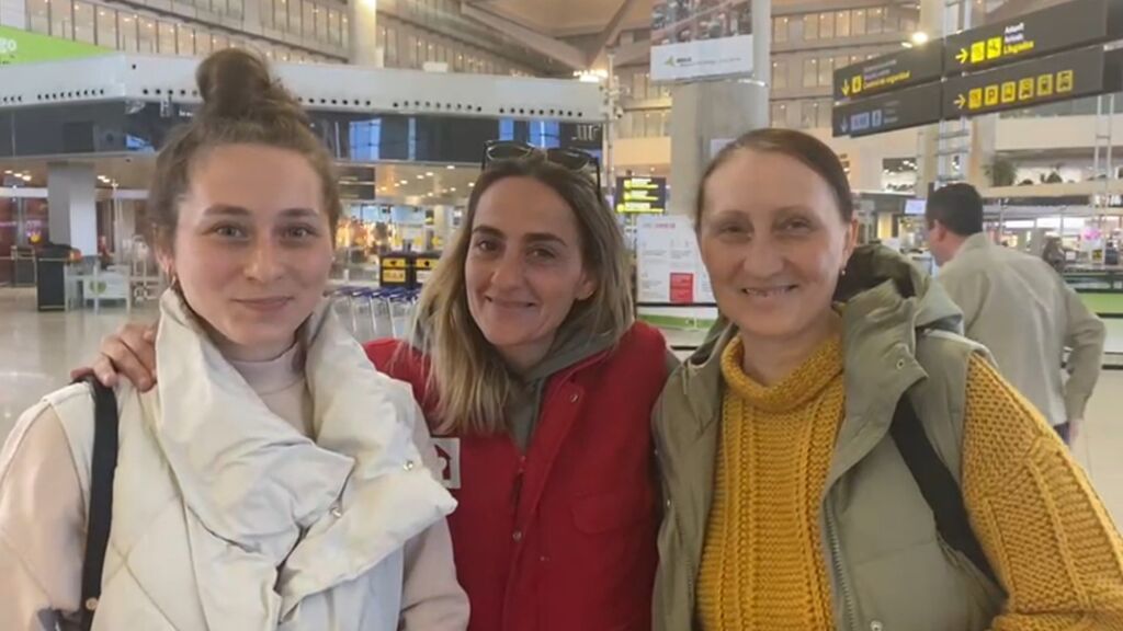 El viaje de Violetta: desde La Línea a la frontera para recoger a su abuela que creía muerta