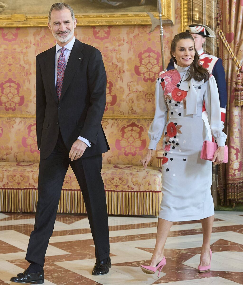 Los reyes se reúnen con los principales rostros del sector literario español
