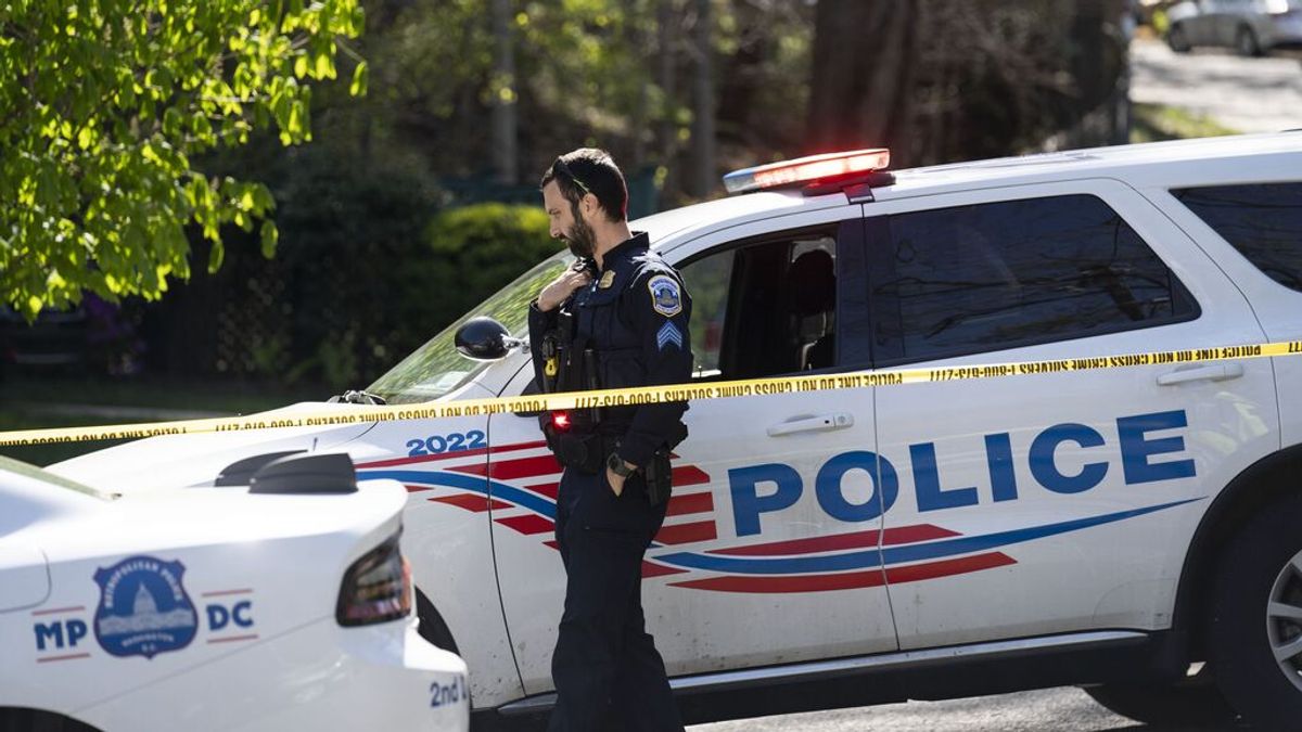 Un francotirador dispara a cuatro personas en una calle de Washington D.C y luego se suicida Un francotirador dispara a cuatro personas en una calle de Washington D.C y luego se suicida