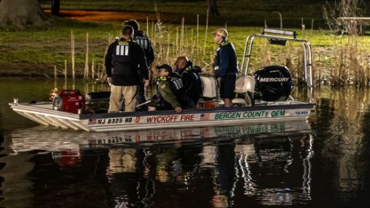 Un joven muere ahogado al intentar recuperar un balón de fútbol en un estanque de Nueva Jersey