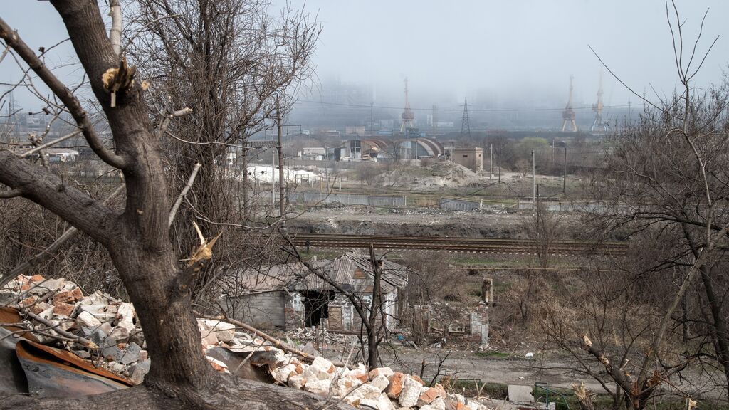 EuropaPress_4392075_alrededores_planta_azovstal_mariupol (1)