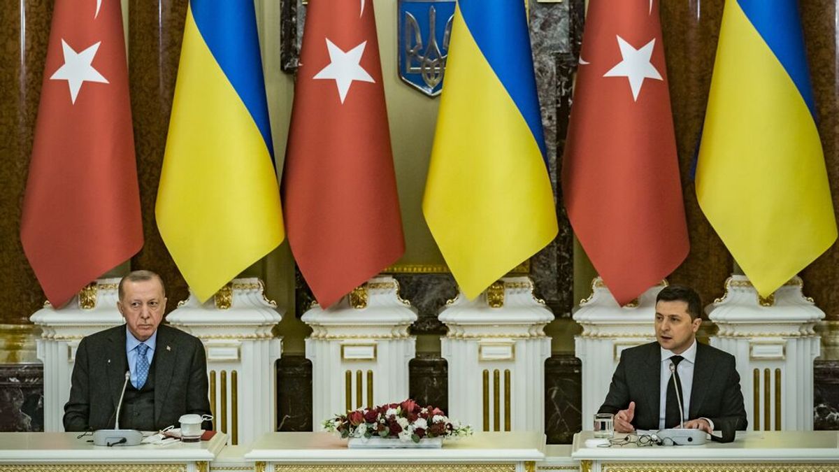 Erdogan y Zelenski discuten por teléfono la negociación con Rusia y la situación en Mariúpol Erdogan y Zelenski discuten por teléfono la negociación con Rusia y la situación en Mariúpol