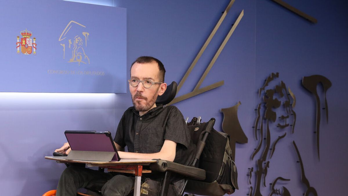 Podemos califica de "maquillaje" que Felipe VI publique su patrimonio mientras el monarca goce de inviolabilidad Podemos califica de "maquillaje" que Felipe VI publique su patrimonio mientras el monarca goce de inviolabilidad