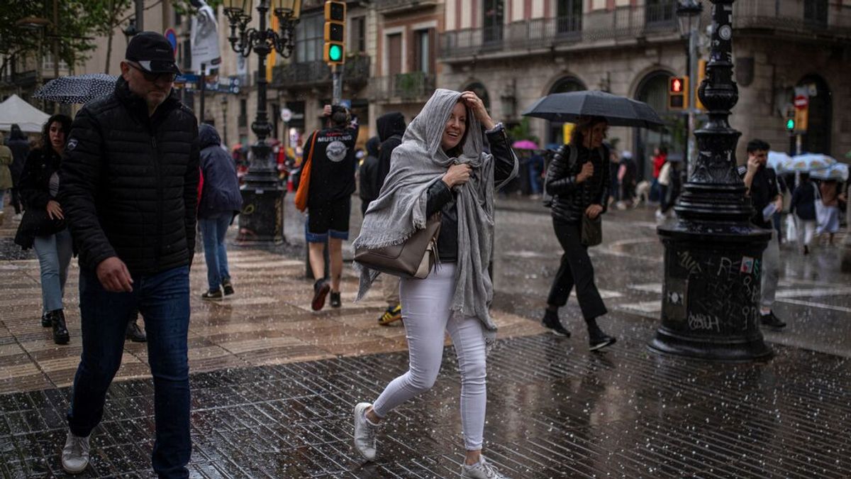 El mal tiempo no da tregua: una borrasca atlántica dejará esta semana lluvias por toda la península El mal tiempo no da tregua: una borrasca atlántica dejará esta semana lluvias por toda la península