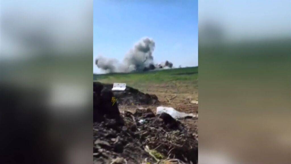 Así se vive un bombardeo ruso desde una trinchera ucraniana