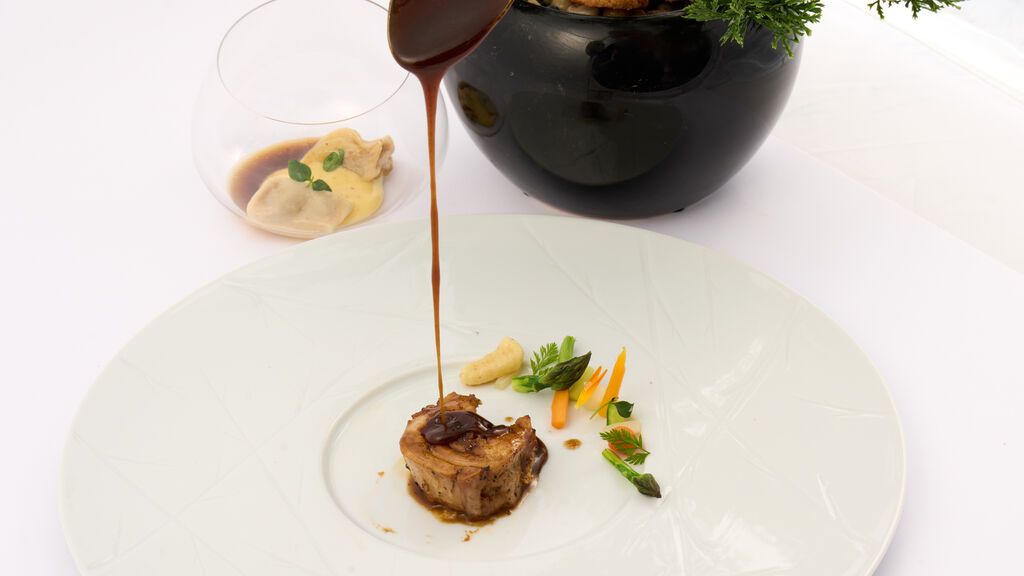 Ariel Adonay Munguía se convierte en nueva promesa de la alta cocina de Le Cordon Bleu