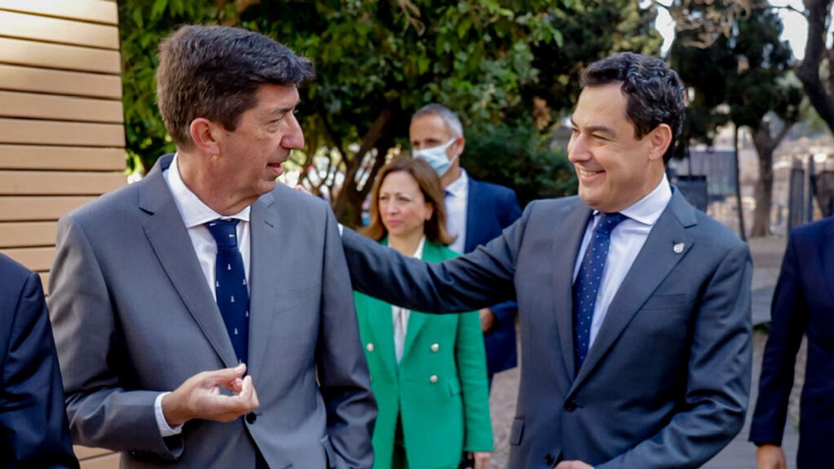 Juan Marín "votaría no" a una coalición PP-Vox: "No quiero a la ultraderecha en el gobierno" Juan Marín "votaría no" a una coalición PP-Vox: "No quiero a la ultraderecha en el gobierno"