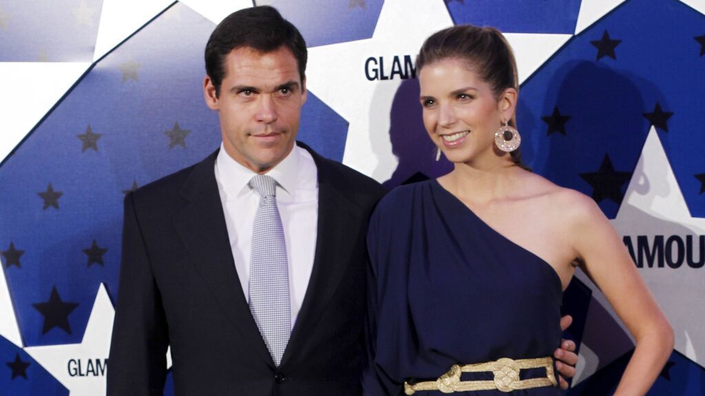 Luis Alfonso está casado con Margarita Vargas, con quien tiene cuatro hijos.