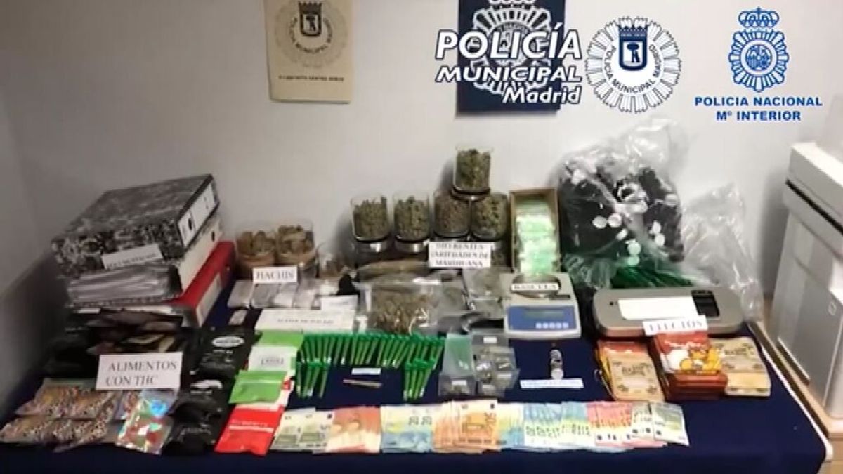 Desmantelan un club cannábico en Madrid que vendía hachís y alimentos con THC Desmantelan un club cannábico en Madrid que vendía hachís y alimentos con THC