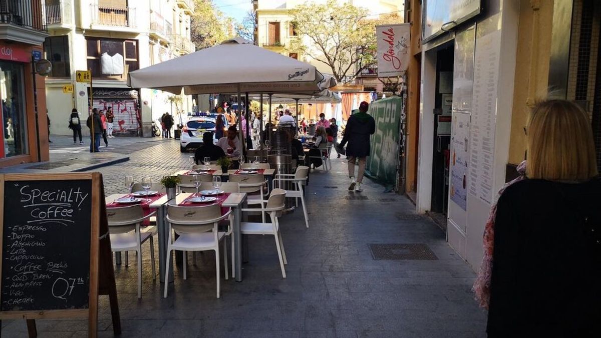Bares cada 30 metros y 65 entre pubs: la nueva ordenanza de Valencia contra el ruido Bares cada 30 metros y 65 entre pubs: la nueva ordenanza de Valencia contra el ruido