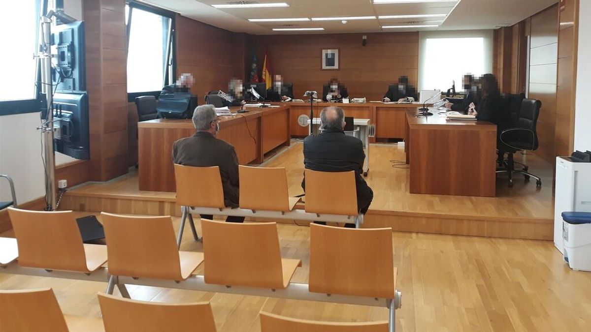 Dos años de cárcel para el expresidente del CD Castellón por estafar a varias personas del club Dos años de cárcel para el expresidente del CD Castellón por estafar a varias personas del club