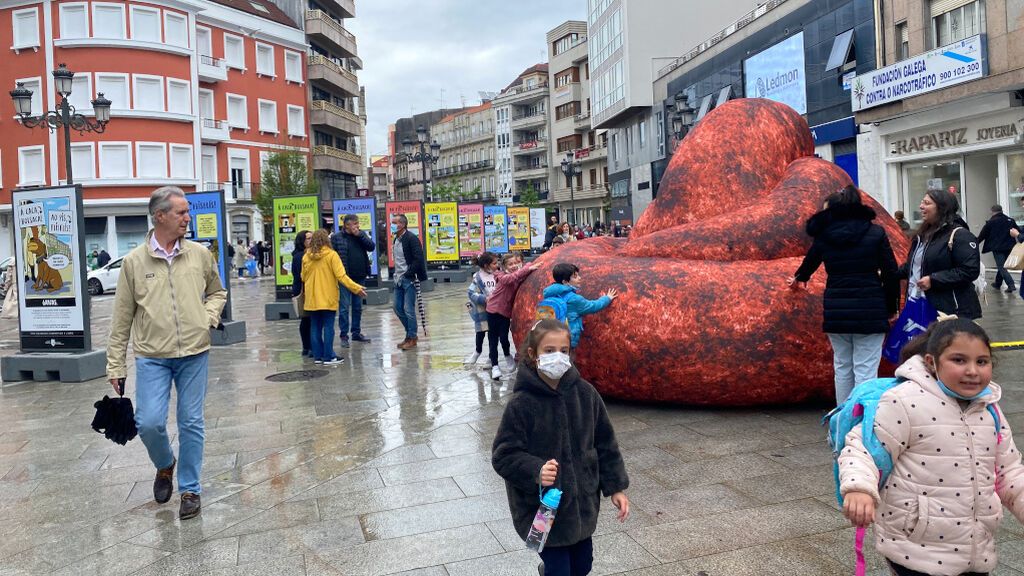 Caca hinchable en la plaza de Galicia.