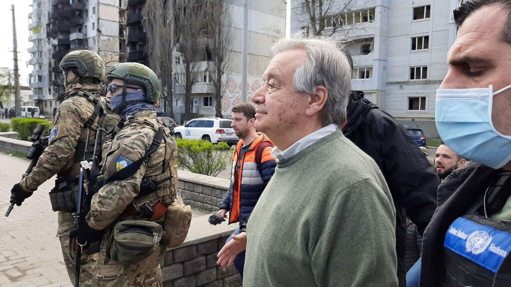 Guterres insta a Rusia desde Bucha a colaborar en la investigación de crímenes de guerra