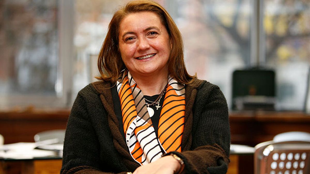 La profesora que puso en contacto a Medina con el primo de Almeida declarará como testigo por las mascarillas La profesora que puso en contacto a Medina con el primo de Almeida declarará como testigo por las mascarillas