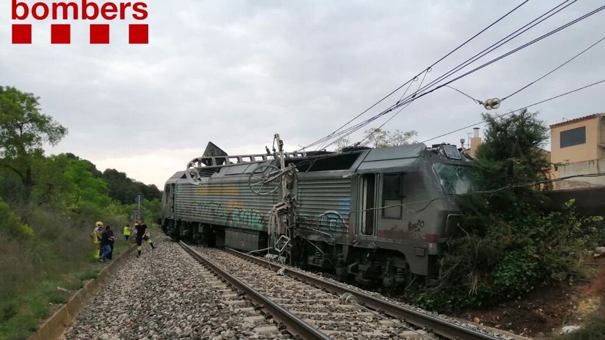 Dos heridos al descarrilar un tren de mercancías no peligrosas en Vilaverd