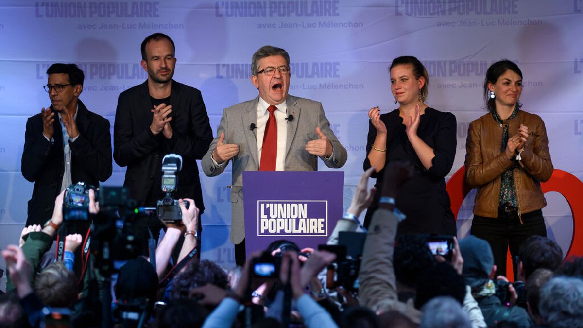 Los socialistas franceses "suspenden" las negociaciones con Mélenchon de cara a las legislativas Los socialistas franceses "suspenden" las negociaciones con Mélenchon de cara a las legislativas