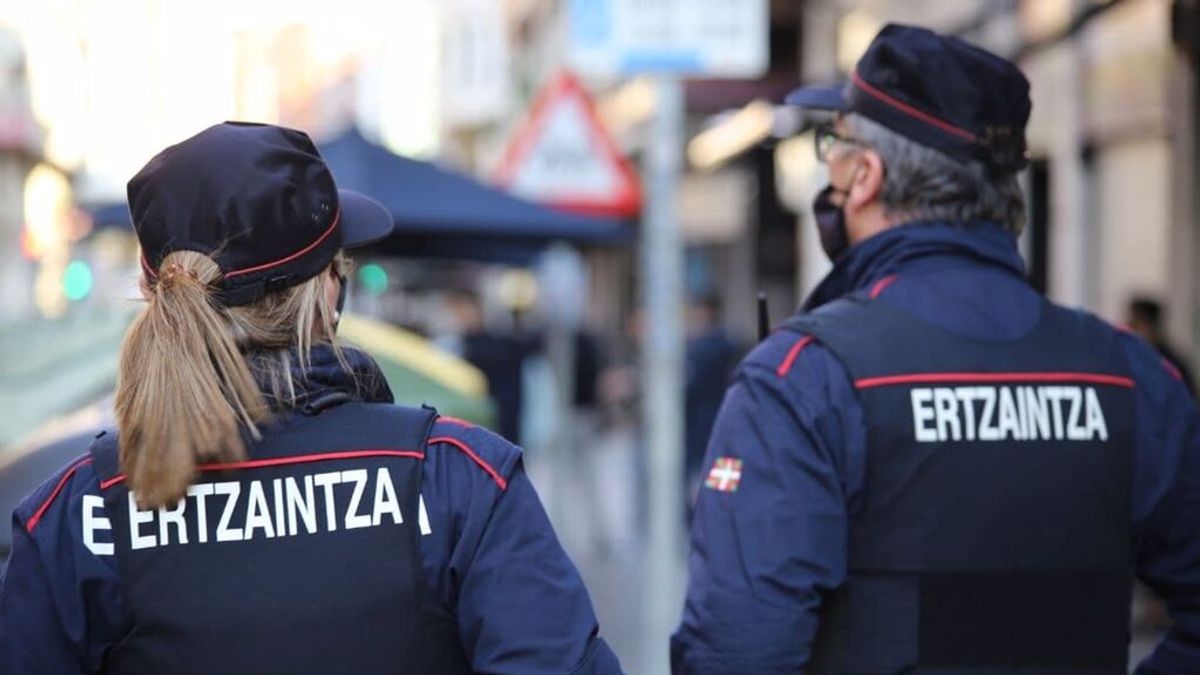 Buscan a un sospechoso de matar a 4 hombres a los que conoció en una red de citas en Bilbao