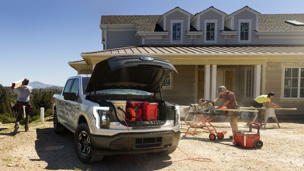 LA F-150 LIGHTNING, UNA HERRAMIENTA DE TRABAJO MÁS