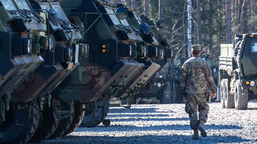 EuropaPress_4417009_11_march_2022_bavaria_grafenwohr_tanks_of_the_usarmed_forces_stand_on_the