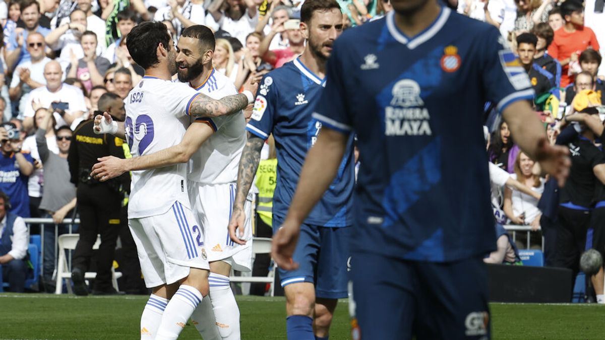 El Real Madrid conquista su Liga número 35, la cuarta en una década El Real Madrid conquista su Liga número 35, la cuarta en una década