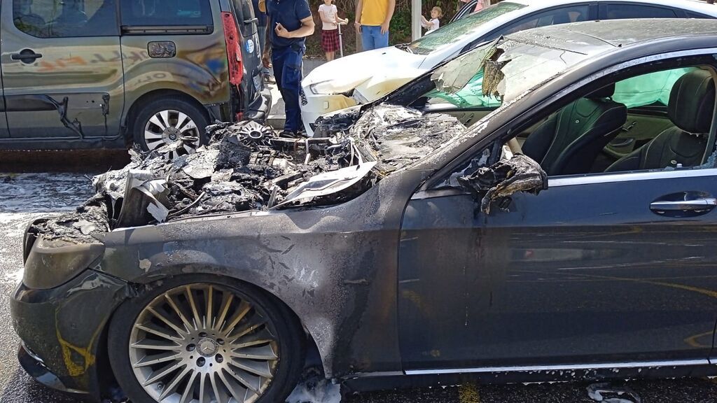 Josep Bou, leader of the PP in Barcelona, ​​denounces that his car has been burned