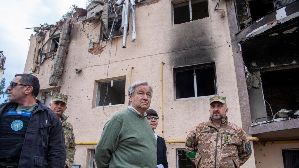 El secretario general de la ONU, António Guterres, visita la capital de Ucrania, Kiev