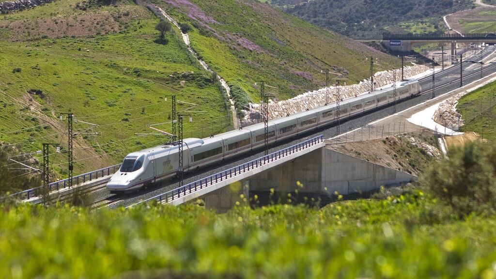 Muere arrollado por un tren en Ronda cuando intentaba salvar la vida de su perro