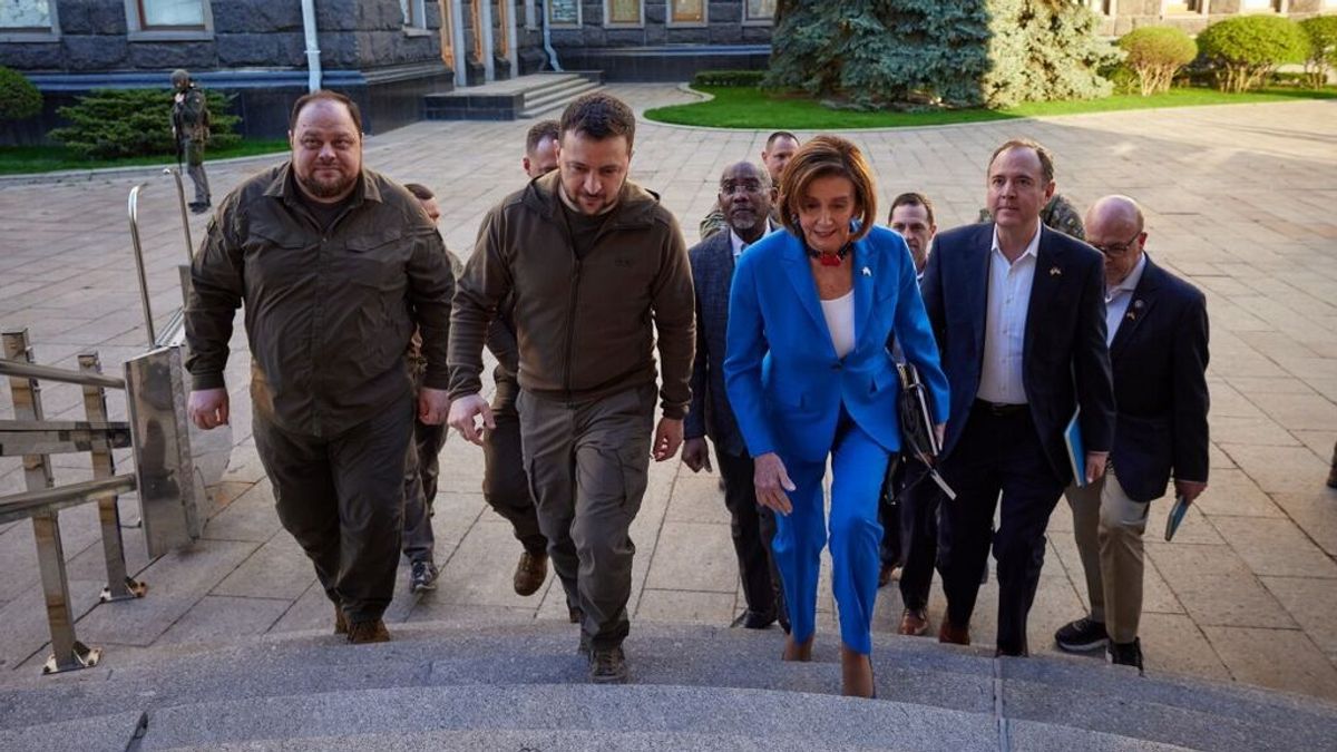 Última hora de la guerra en Ucrania | Un centenar de civiles evacuados de la acería de Mariúpol Última hora de la guerra en Ucrania | Un centenar de civiles evacuados de la acería de Mariúpol