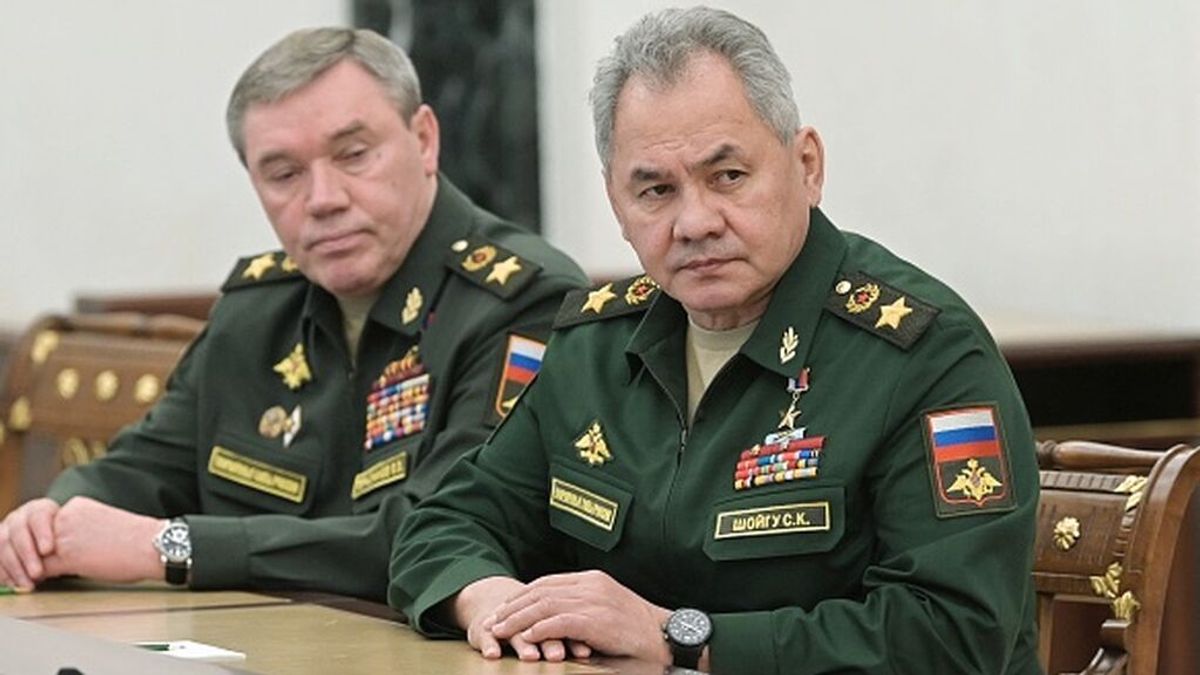 Según la prensa el general ruso Gerasimov visitó Ucrania la semana pasada Según la prensa el general ruso Gerasimov visitó Ucrania la semana pasada