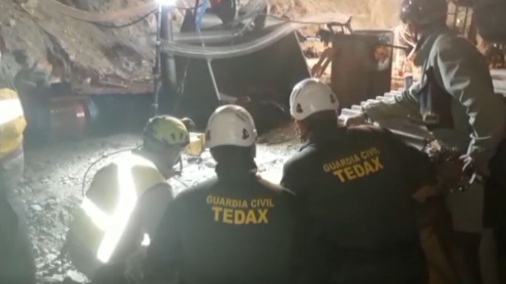 La Guardia Civil emplea dinamita en pequeñas dosis para rescates bajo tierra