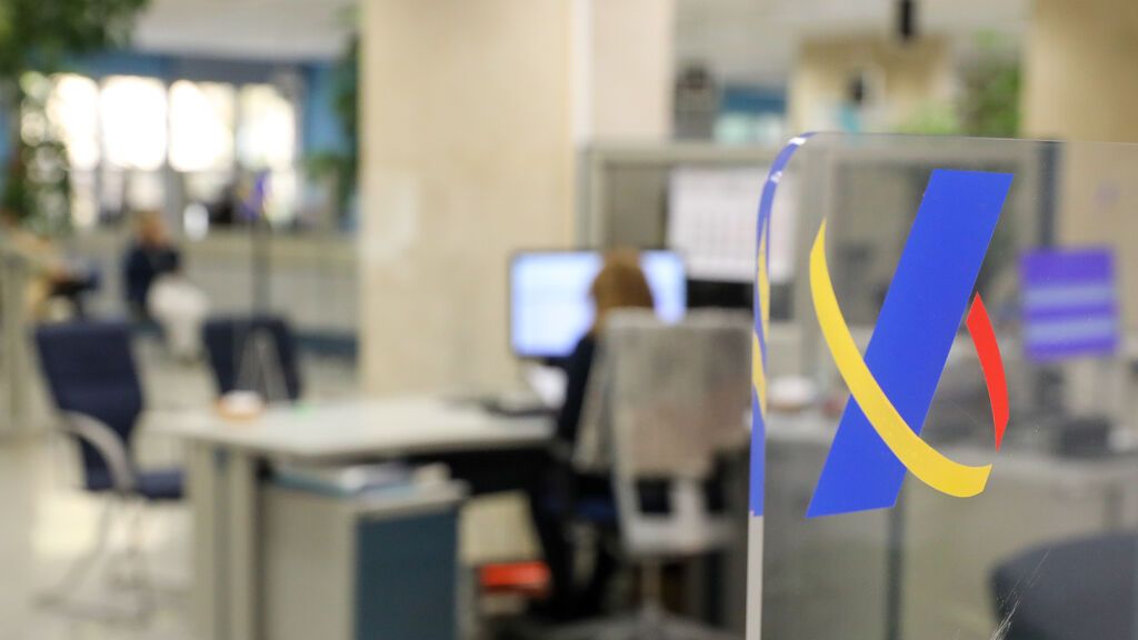 Los contribuyentes podrán solicitar desde el 3 de mayo el Plan 'Le Llamamos' para hacer la declaración del IRPF