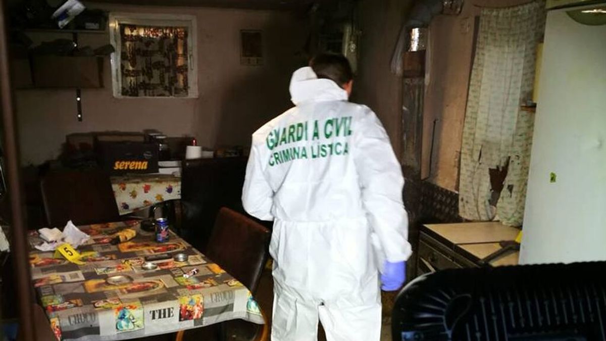 Investigan el crimen de un sexagenario en Zaragoza: atado, amordazado y con una bolsa en la cabeza Investigan el crimen de un sexagenario en Zaragoza: atado, amordazado y con una bolsa en la cabeza