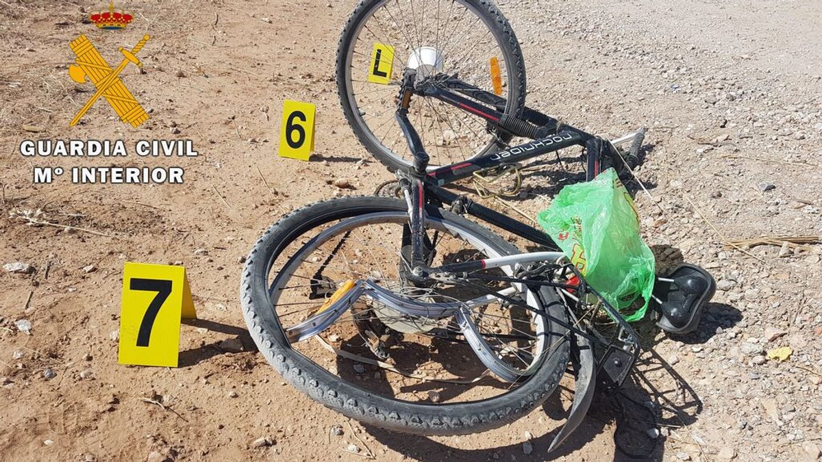 Encuentran en Sevilla el cadáver de un ciclista accidentado en La Puebla del Río Encuentran en Sevilla el cadáver de un ciclista accidentado en La Puebla del Río
