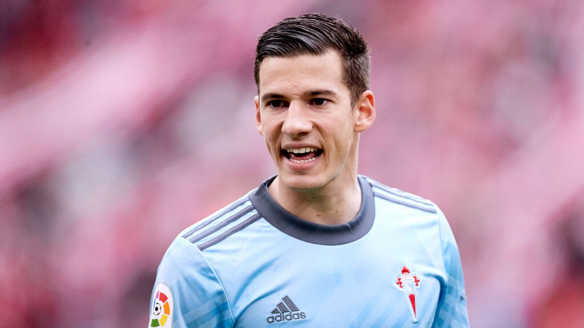 El futbolista Santi Mina, condenado a 4 años de prisión por abuso sexual El futbolista Santi Mina, condenado a 4 años de prisión por abuso sexual