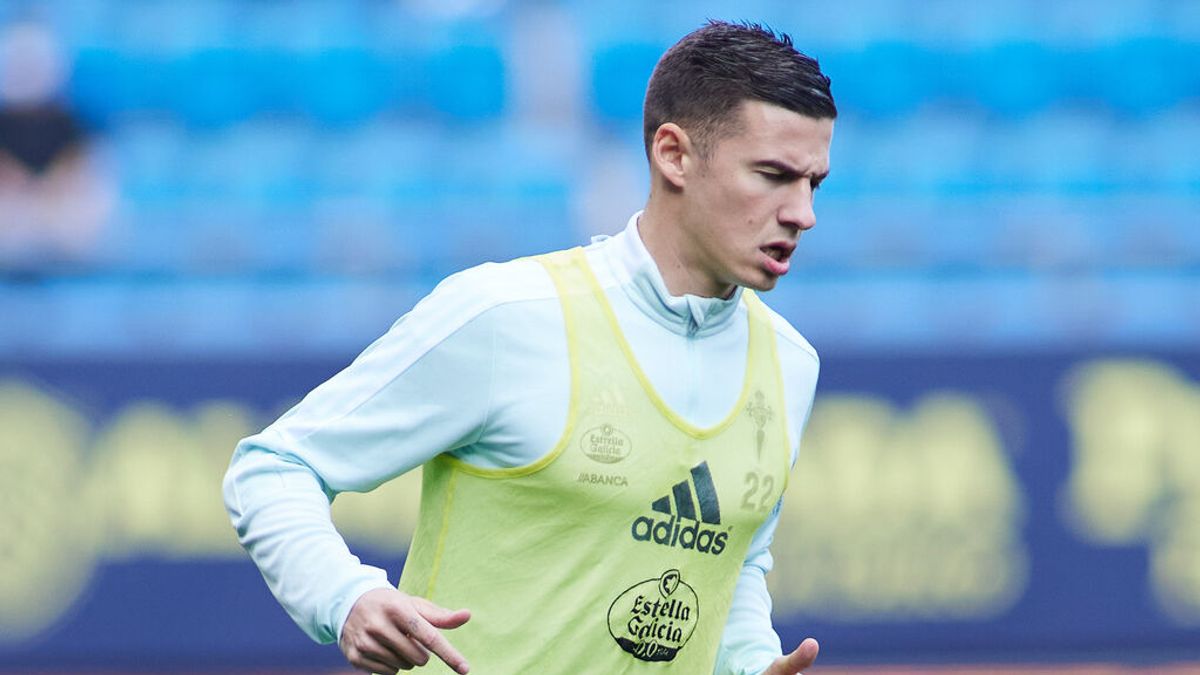 Santi Mina, en un entrenamiento Santi Mina, en un entrenamiento