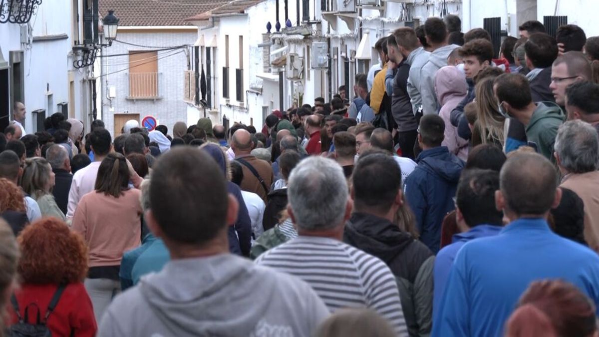 El Ayuntamiento de Casariche pide a los vecinos “calma tras el escrache" al alcalde