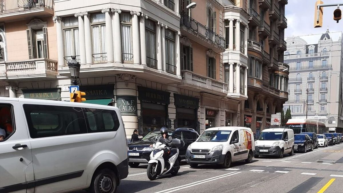 Barcelona  instalará radares acústicos de tráfico y sonómetros en 11 zonas de la ciudad