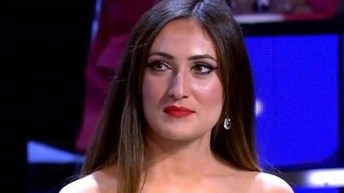 Carmen Nadales aclara si ha dejado la universidad tras 'Secret Story' Carmen Nadales aclara si ha dejado la universidad tras 'Secret Story'