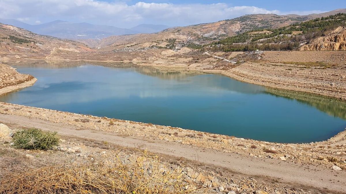 Almería duplica su agua embalsada tras el día más lluvioso de su historia