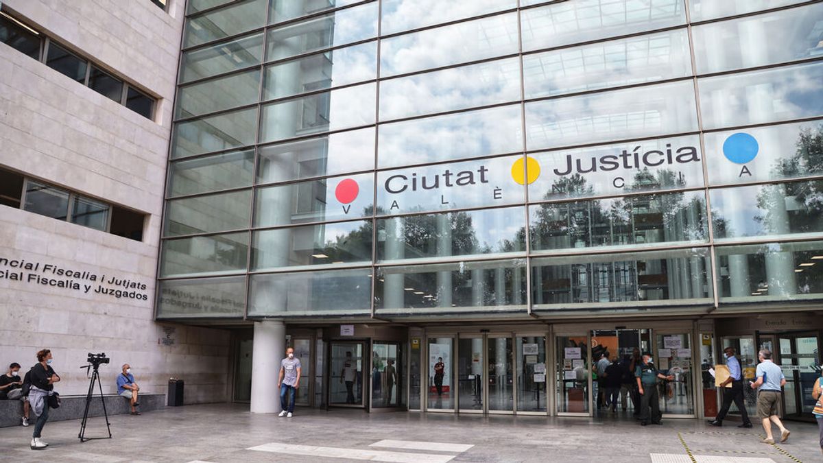 Condenada una pareja en Valencia por utilizar a su hijo menor de edad para traficar con droga Condenada una pareja en Valencia por utilizar a su hijo menor de edad para traficar con droga