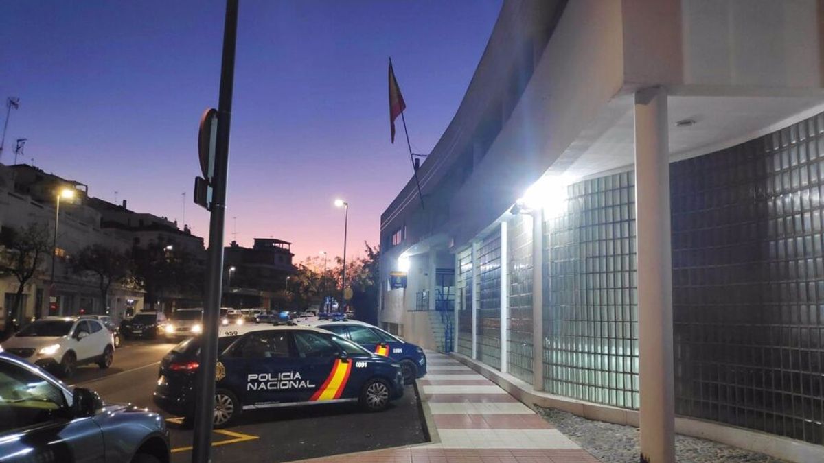 Detienen en Marbella a un hombre que acudió al hospital para agredir a las víctimas de una reyerta Detienen en Marbella a un hombre que acudió al hospital para agredir a las víctimas de una reyerta