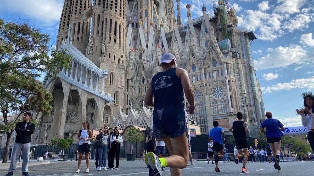 Los etíopes Adane y Dekebo destrozan los récords de la Zurich Marató Barcelona 2022 Los etíopes Adane y Dekebo destrozan los récords de la Zurich Marató Barcelona 2022