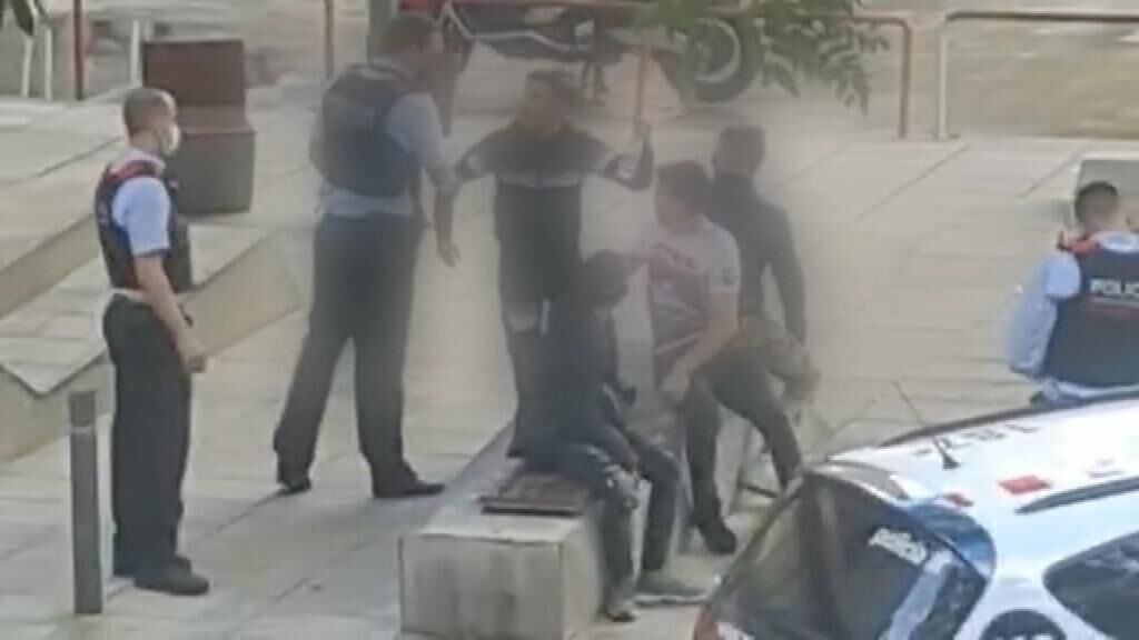 Inseguridad en el barrio de Les Corts de Barcelona por un local okupado