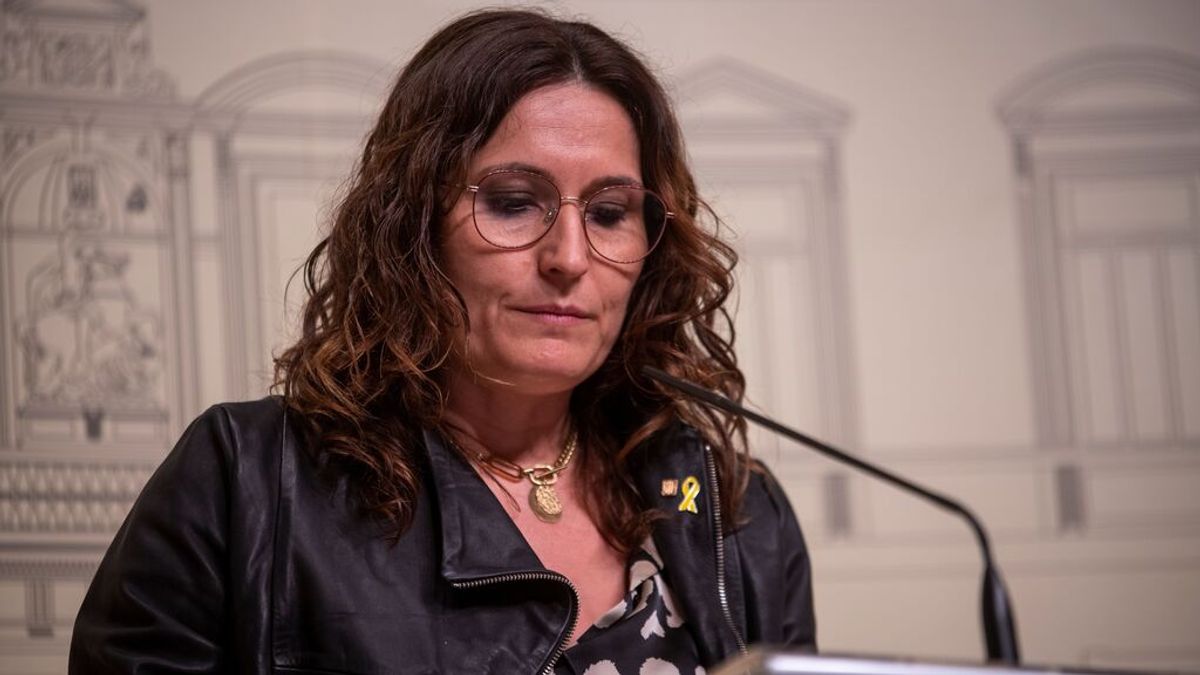 Vilagrà condiciona la mesa de diálogo al "esclarecimiento de responsabilidades" por el espionaje Vilagrà condiciona la mesa de diálogo al "esclarecimiento de responsabilidades" por el espionaje
