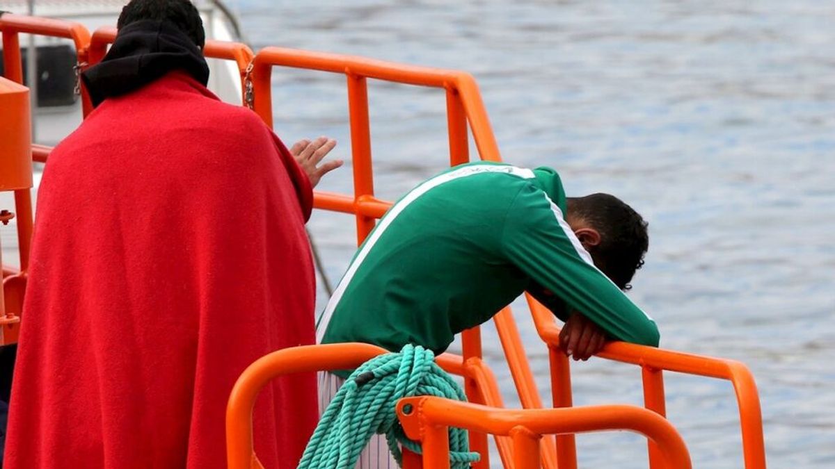 Mueren 44 personas en un naufragio de una patera que se dirigía a Canarias